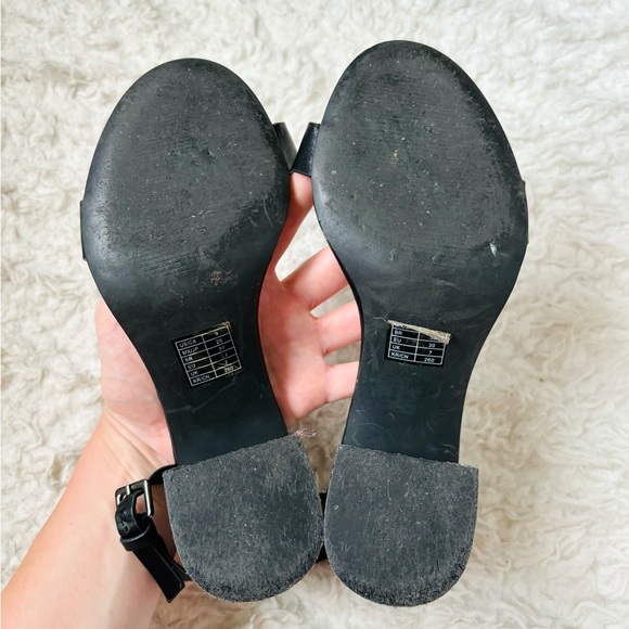 forever 21 black ankle strap block heels - Picture 7 of 9